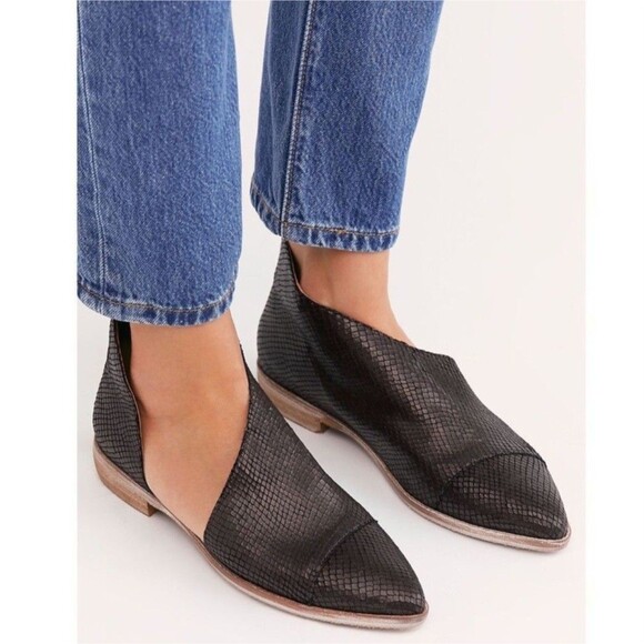 Free People Textured Royale Flat Boho Western Shoes Black EU size 38/ US size 8 - Picture 1 of 10
